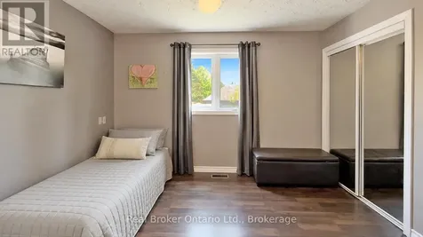 11 James Street West Minto ON N0G 1M0