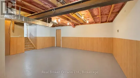 11 James Street West Minto ON N0G 1M0