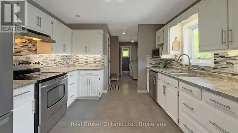 11 James Street West Minto ON N0G 1M0