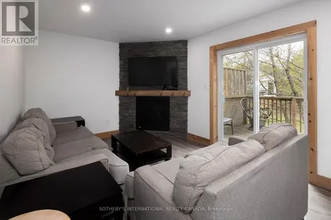 210 Arlberg Crescent Blue Mountains ON L9Y 0M1
