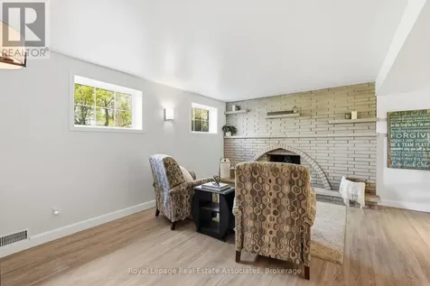 420 Concession 5 Road West Hamilton ON L8B 0L5