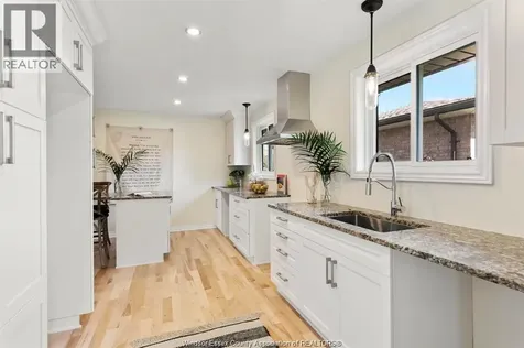 950 Kennedy West Windsor ON N9G 1T1