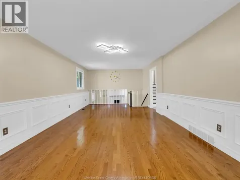 2823 Garvey Crescent Windsor ON N8W 4W7