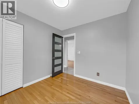 2823 Garvey Crescent Windsor ON N8W 4W7