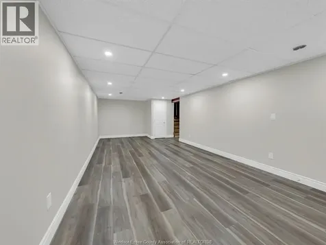 2823 Garvey Crescent Windsor ON N8W 4W7