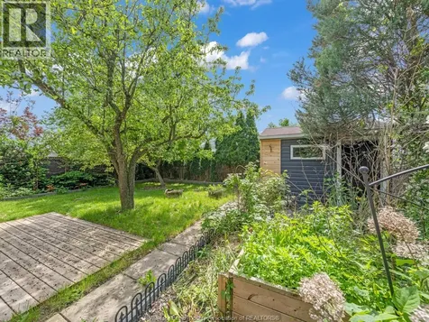 2823 Garvey Crescent Windsor ON N8W 4W7