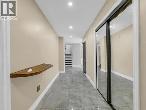 2823 Garvey Crescent Windsor ON N8W 4W7