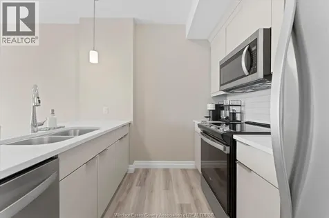 728 Brownstone Lakeshore ON N9K 0C4