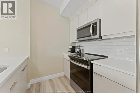 728 Brownstone Lakeshore ON N9K 0C4