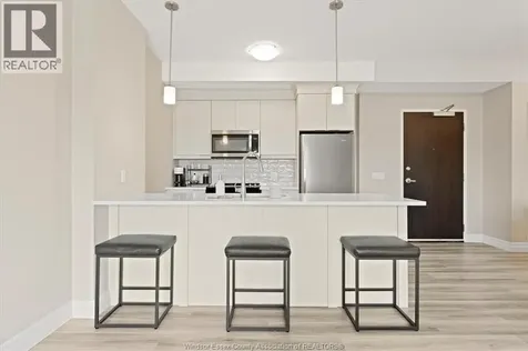 728 Brownstone Lakeshore ON N9K 0C4
