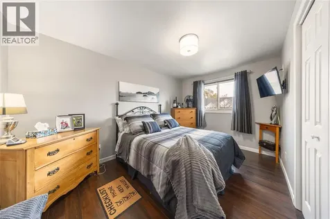 671 Nelson Street Wallaceburg ON N8A 4H5