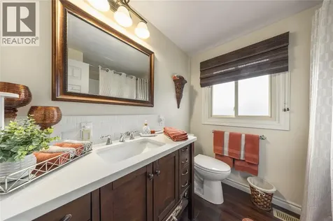 671 Nelson Street Wallaceburg ON N8A 4H5