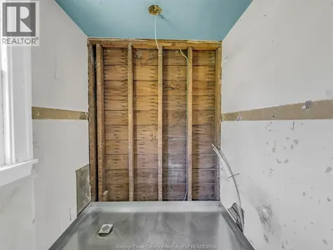 396 Randolph Avenue Windsor ON N9B 2T6