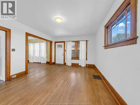 396 Randolph Avenue Windsor ON N9B 2T6