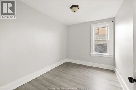 1389 Langlois Avenue Windsor ON N8X 4L8