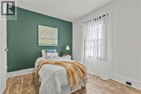 10 Monck Street St. Catharines ON L2S 1L6