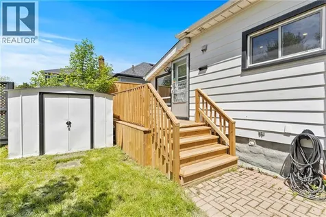 10 Monck Street St. Catharines ON L2S 1L6