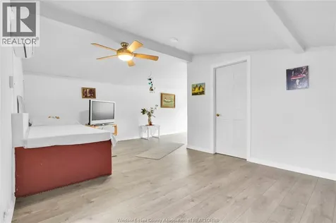 91 Willow Beach Amherstburg ON N9V 2Y8