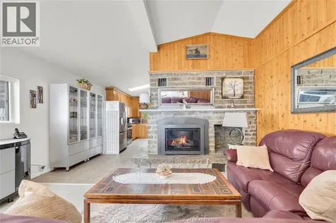 91 Willow Beach Amherstburg ON N9V 2Y8