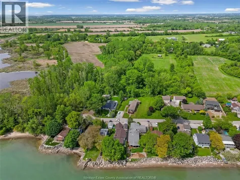 91 Willow Beach Amherstburg ON N9V 2Y8