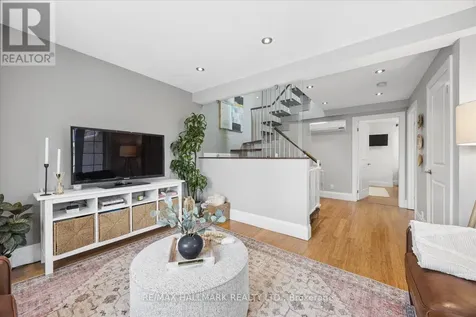65 Cleveland Street Toronto (mount Pleasant East) ON M4S 2W3