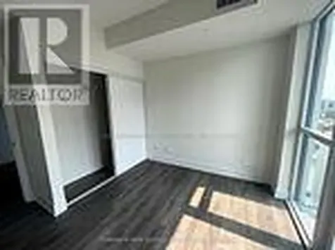 188 Fairview Mall Drive Toronto (don Valley Village) ON M2J 0H7