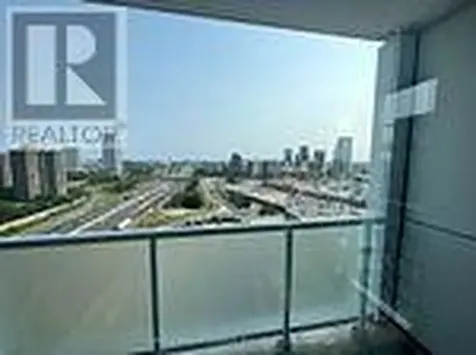 188 Fairview Mall Drive Toronto (don Valley Village) ON M2J 0H7