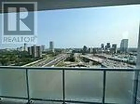 188 Fairview Mall Drive Toronto (don Valley Village) ON M2J 0H7