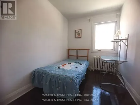 623 O' Connor Dr Drive Toronto (east York) ON M4C 3A5