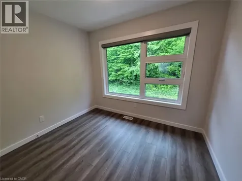 118 Gravel Ridge Trail Kitchener ON N2E 0B8