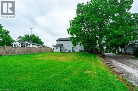 154 Freelton Road Freelton ON L8B 0Z5