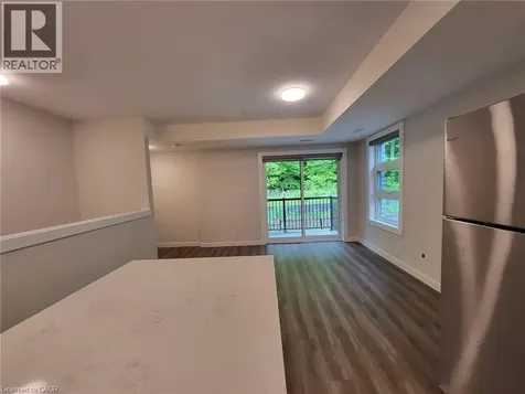 118 Gravel Ridge Trail Kitchener ON N2E 0B8