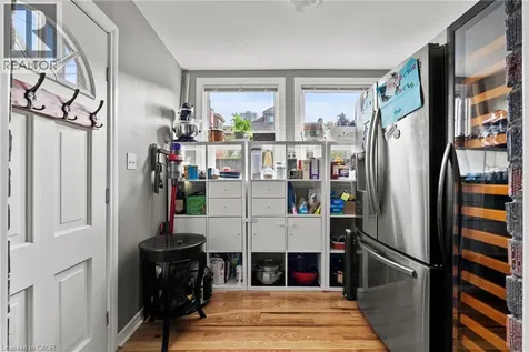 260 Stinson Crescent Hamilton ON L8N 1T7