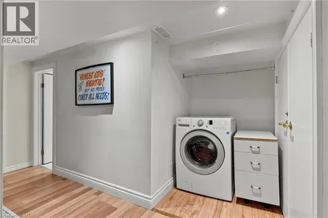 260 Stinson Crescent Hamilton ON L8N 1T7
