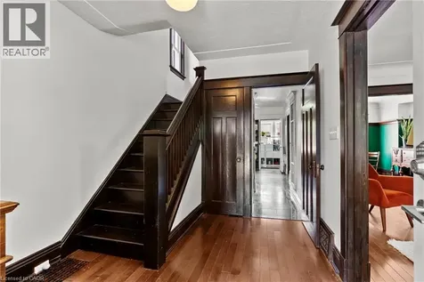 260 Stinson Crescent Hamilton ON L8N 1T7