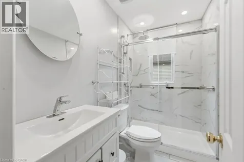 137 Cochrane Road Hamilton ON L8K 3G3