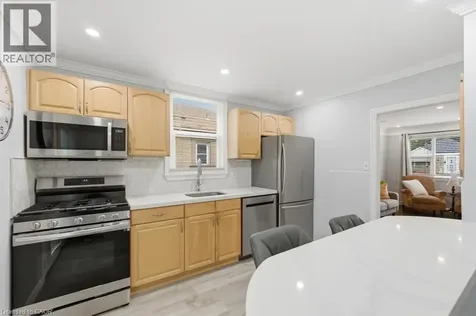 137 Cochrane Road Hamilton ON L8K 3G3