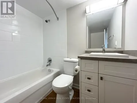 1 Cedarwoods Crescent Kitchener ON N2C 2L8