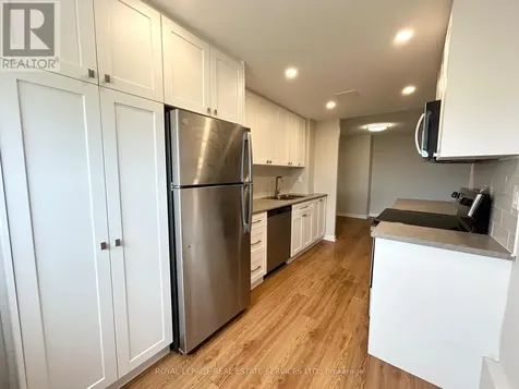 1 Cedarwoods Crescent Kitchener ON N2C 2L8
