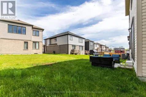 18 Santos Drive Haldimand ON N3W 0H1