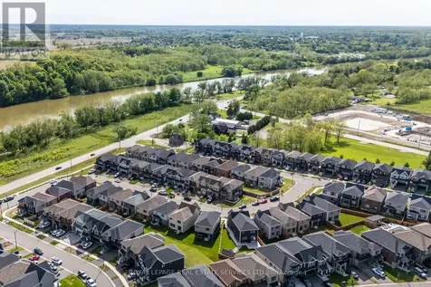 18 Santos Drive Haldimand ON N3W 0H1