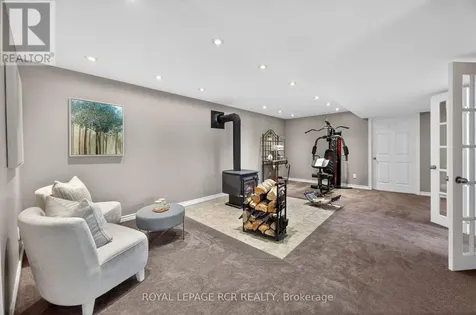 17 Deaken Drive East Luther Grand Valley ON L9W 0Z8