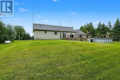17 Deaken Drive East Luther Grand Valley ON L9W 0Z8