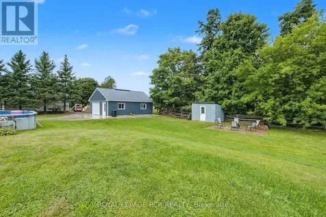 17 Deaken Drive East Luther Grand Valley ON L9W 0Z8