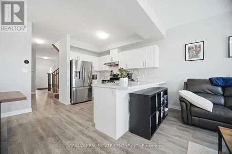 4 Laguna Village Crescent Hamilton ON L0R 1P0