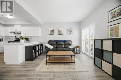 4 Laguna Village Crescent Hamilton ON L0R 1P0