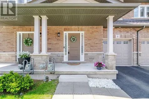 4 Laguna Village Crescent Hamilton ON L0R 1P0