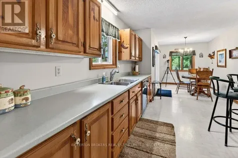 129 Cross Road Rideau Lakes ON K0G 1E0