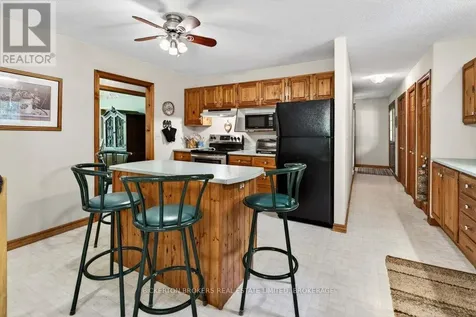 129 Cross Road Rideau Lakes ON K0G 1E0