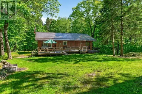 129 Cross Road Rideau Lakes ON K0G 1E0